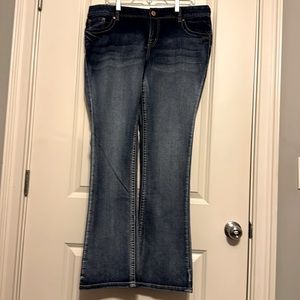 Maurice’s 16 bootcut ombré jeans